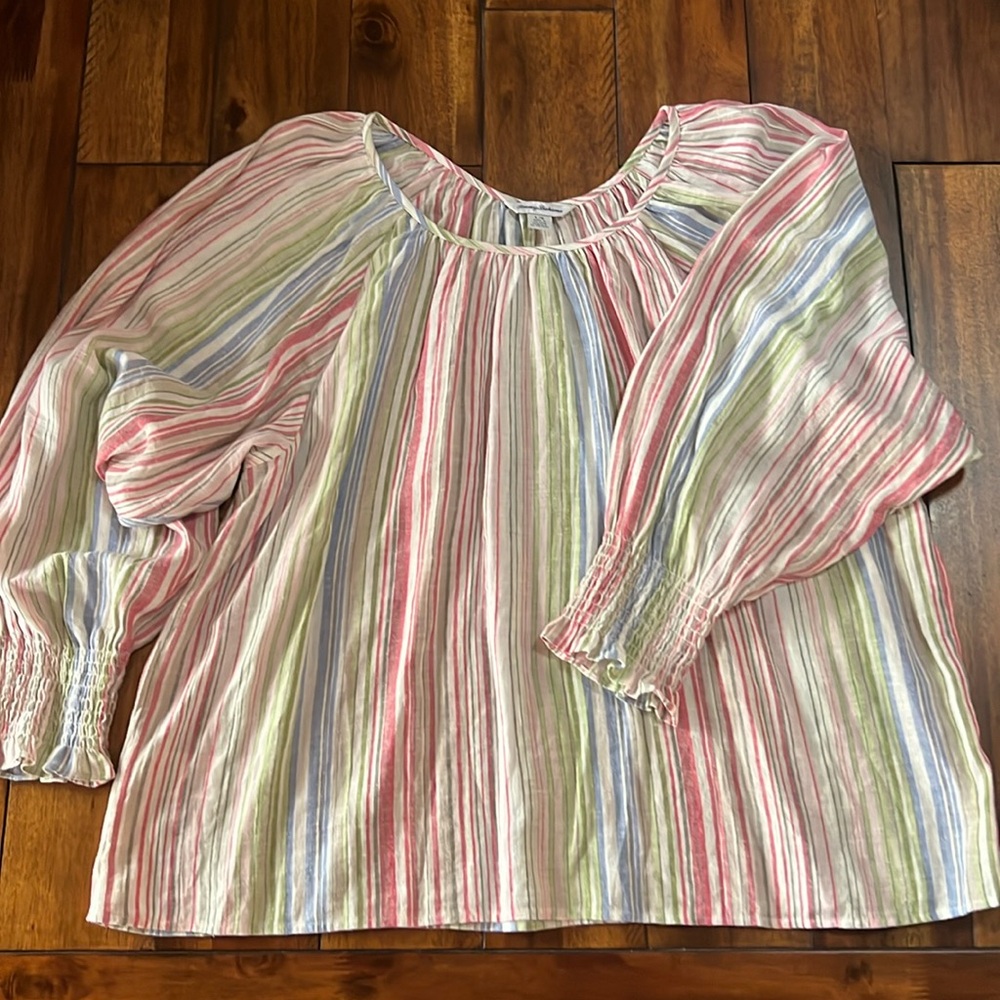 Tommy Bahama NWOT light, long sleeved striped blouse size Large
